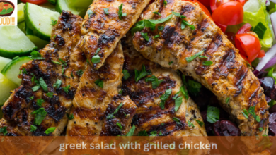 greek salad with grilled chicken